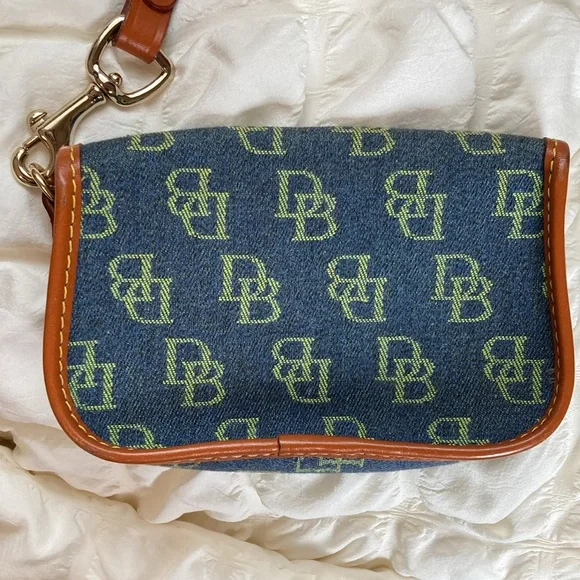Dooney and Bourke Monogram Denim Wristlet Pouch with Strap Y2K - Picture 3 of 6